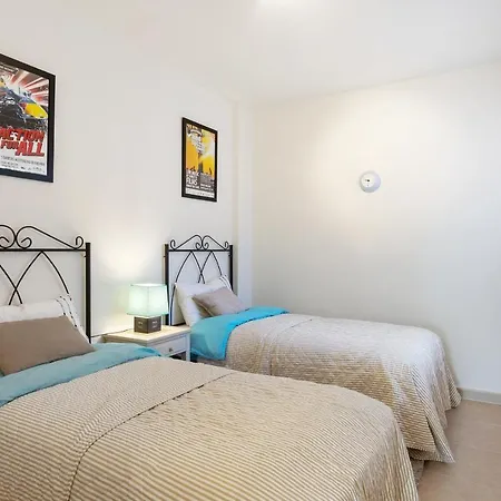 Cb Living - With Roof Terrace Aguamarina